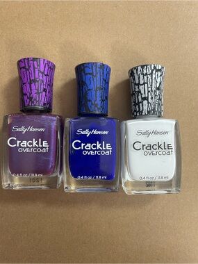 3 Sally Hansen Crackle Overcoat